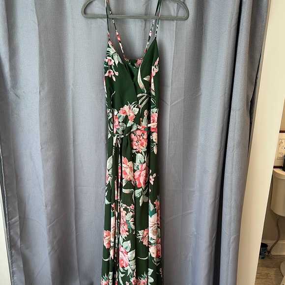 Lulus Floral Green Maxi wrap dress - Picture 1 of 4